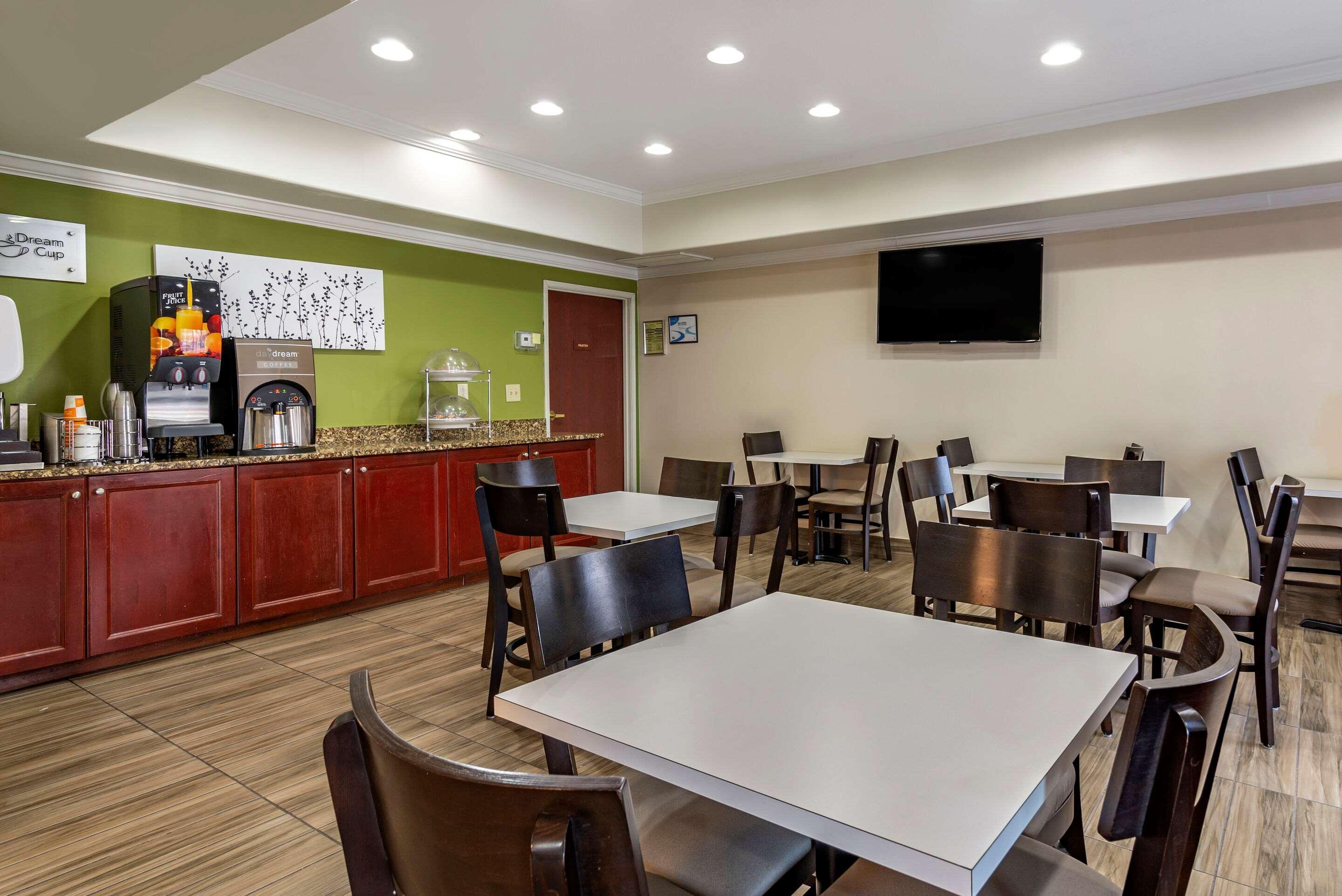 Sleep Inn & Suites Stockbridge Atlanta South Exterior photo